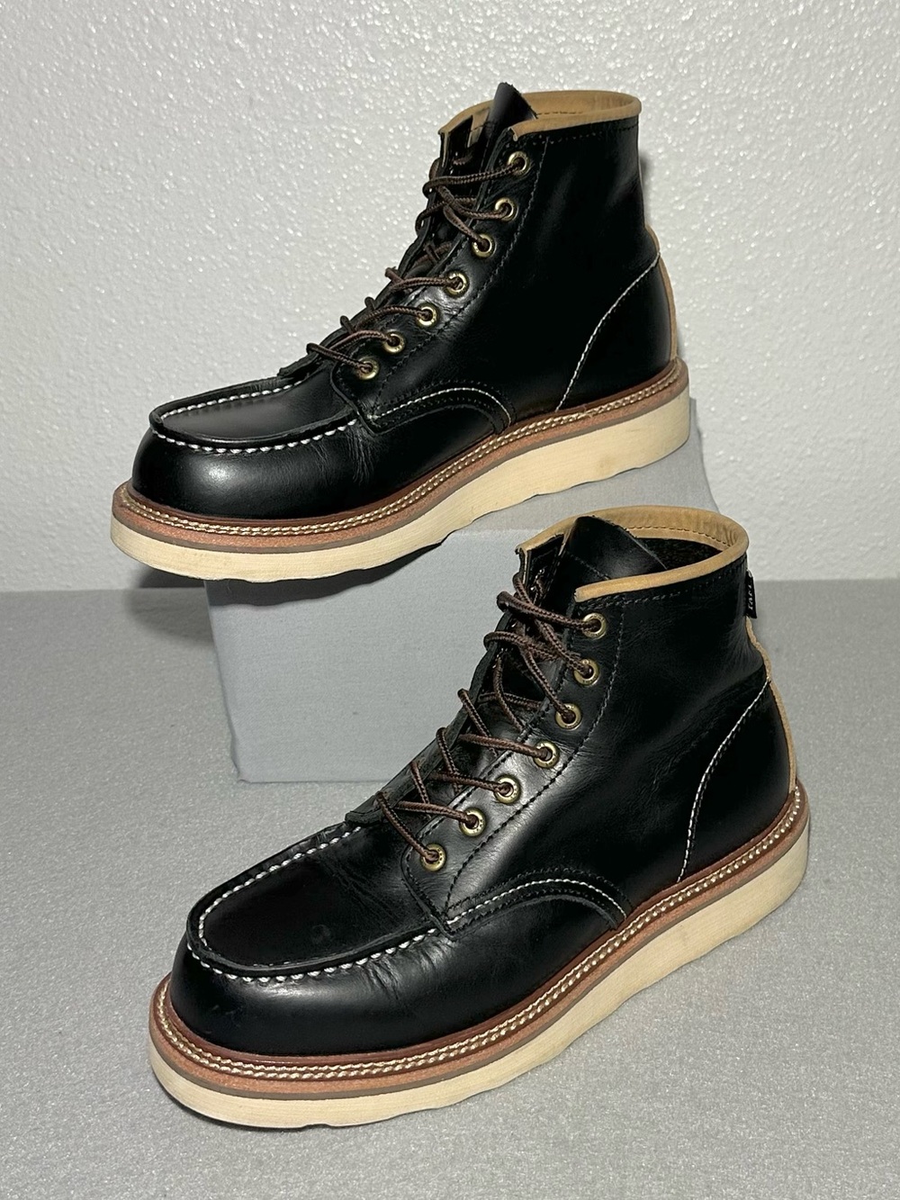Taft 365 Model 002 Moc-Toe Boots